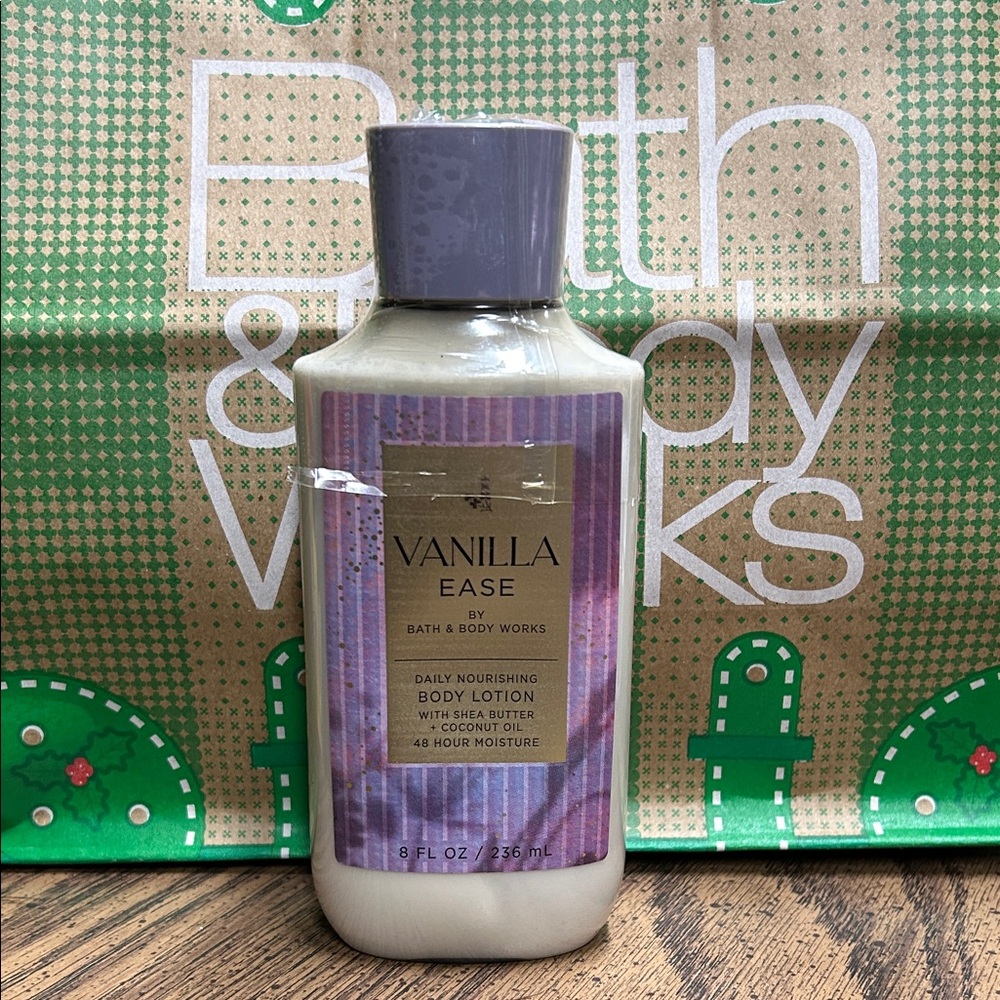 Bath & Body Works Vanilla Ease Body Lotion - 8oz Sealed. New